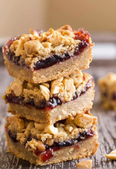 Peanut Butter Jelly Bars, Peanut Butter And Jelly Bars, Jelly Bars, Peanut Butter Desserts, Peanut Butter Jelly, Peanut Butter And Jelly, Butter Recipes, Think Food, Cookie Bar Recipes