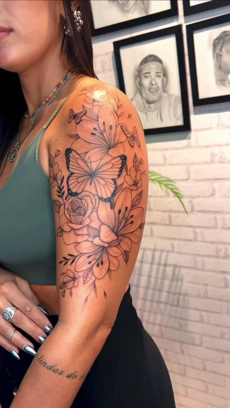 Shoulder Sleeve Tattoos, Arm Sleeve Tattoos For Women, Feminine Tattoo Sleeves, Floral Tattoo Sleeve, Forearm Tattoo Women, Pretty Tattoos For Women, Shoulder Tattoos For Women, Arm Sleeve Tattoos, Cute Tattoos For Women