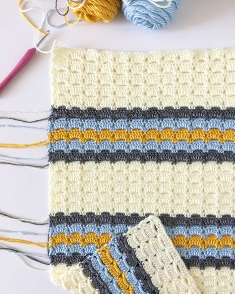 Crochet Boxed Block Stitch | Daisy Farm Crafts Motifs Afghans, Crochet Box Stitch, Modern Haken, Block Stitch, Block Crochet, Daisy Farm Crafts, Daisy Farm, Baby Boy Crochet Blanket