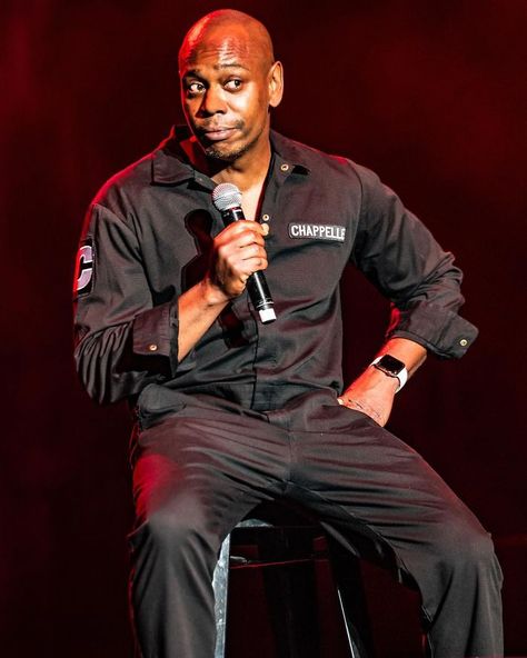 Person Shares How Dave Chappelle Schooled A Privileged White Girl On Police Brutality Dave Chappelle Show, Chappelle's Show, Hollywood Bowl, Dave Chappelle, Tribeca Film Festival, Radio City Music Hall, Stand Up Comedy, Social Issues, Man Humor