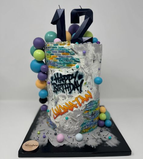 #Repost 📷 by @myadventurecakes: Street Art 12th Birthday 🎂#birthdaycake #streetartcake #graffiticake #graffiti #cakeart #cskedesign #cake #edibleimages @inkedibles #frostingsheets #myadventurecakes🎨🎂🥳 Graffiti Cake, Edible Images, 12th Birthday, Cake Art, Frosting, Street Art, Graffiti, Birthday Cake, Cake