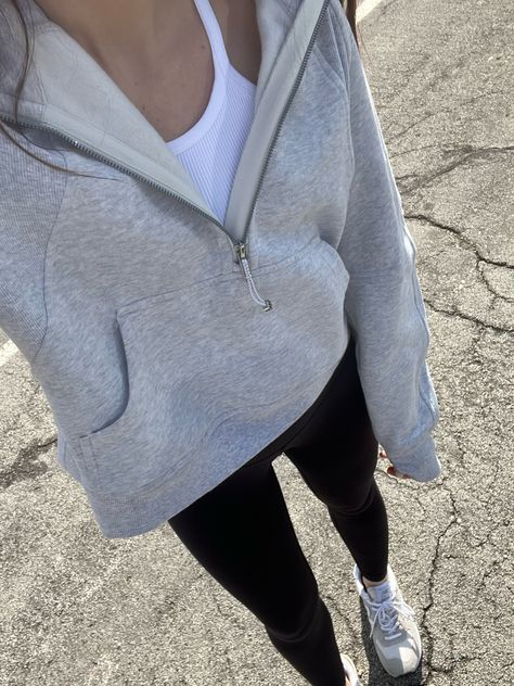 Lululemon Scuba Half Zip Grey, Scuba Oversized 1/2 Zip Hoodie Lululemon, Scuba Oversized Half-zip Hoodie, How To Style Scuba Half Zip, Grey Scuba Hoodie Outfit, Lululemon Scuba Half Zip Outfit, Zipper Hoodie Outfit, Grey Zip Up Hoodie Outfit, Half Zip Outfit