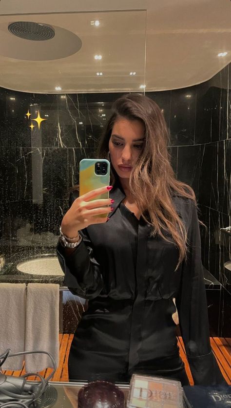 Sandra Garal, Aesthetic Dream Life, Football Wags, Night Out Outfit, City Girl, 2024 Vision, Corsets, Shirt Outfit, Style Fashion