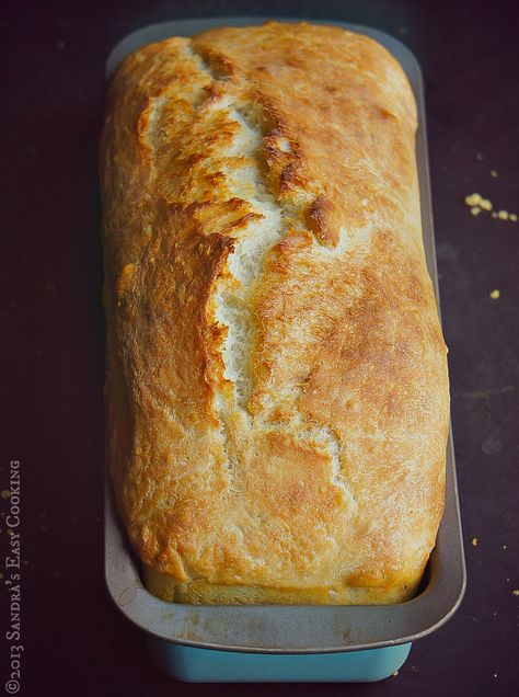 Homemade Bread Loaf, Knead Bread Recipe, A Loaf Of Bread, Homemade Bread Easy, Making Bread, Loaf Of Bread, Bread Loaf, No Knead Bread, No Knead