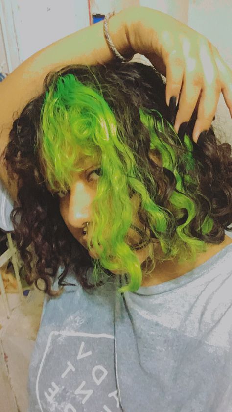 Green Highlights In Curly Hair, Brown And Green Hair, Grunge Dyed Hair, Green Curly Hair, Undercolor Hair, Purple And Green Hair, Dipped Hair, Curly Bun Hairstyles, Dyed Curly Hair