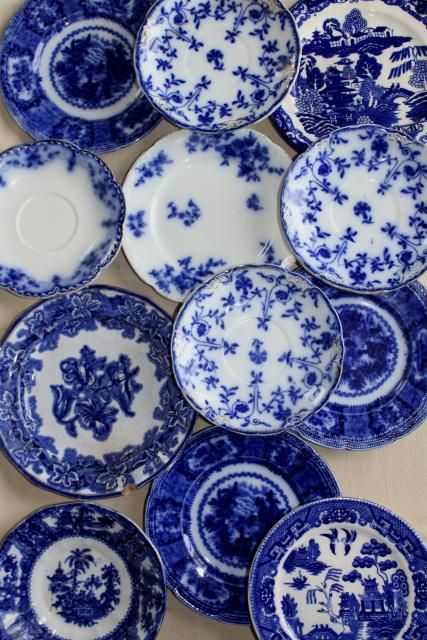 antique vintage flow blue & white china, instant collection of 12 plates saucers Vintage China Patterns, Blue And White Plates, Flow Blue China, Blue And White Dinnerware, Blue White China, Blue Dishes, Blue White Decor, Vintage Blue And White, White Dinnerware