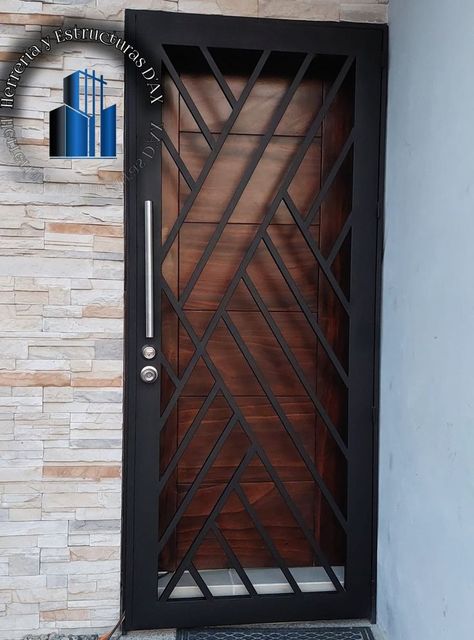 Grill Gate Design Entrance, Grill Gate Design Entrance Iron Doors, Art Deco Gate, Metal Gates Design Ironworks, Metal Door Design Entrance, Steel Door Design Modern, Metal Front Door Ideas, Steel Door Design Entrance, Main Door Grill Design