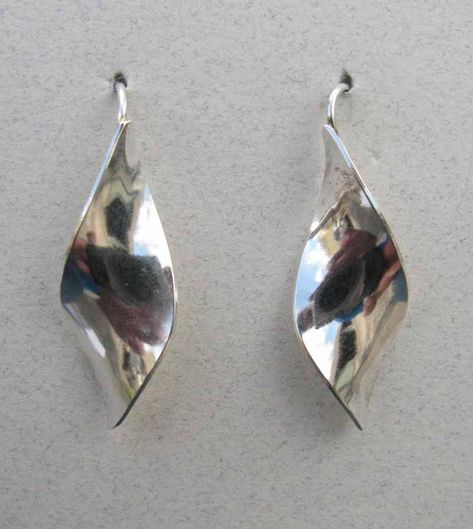 Curved Diamond Earrings in Sterling Silver Earring Design Ideas, Sonoma County California, Silver Diamond Earrings, Metalwork Jewelry, Silver Clay, Metal Clay Jewelry, Sonoma County, Wood Jewelry, Silver Jewelry Handmade