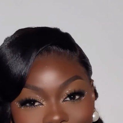 Sweet 16 Makeup, Makeup Looks Prom, Black Makeup Looks, Simple Prom Makeup, Prom Makeup For Brown Eyes, Prom Eyes, Prom Glam, Goddess Makeup, Birthday Makeup Looks