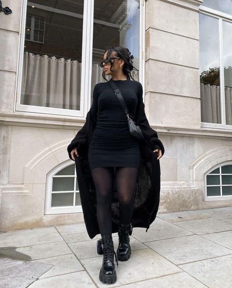 Baddie Winter Outfits Cold, Black Dress Outfit Casual, Mode Zara, Neue Outfits, Looks Black, All Black Outfit, Looks Chic, Outfit Inspo Fall, Fall Fashion Outfits