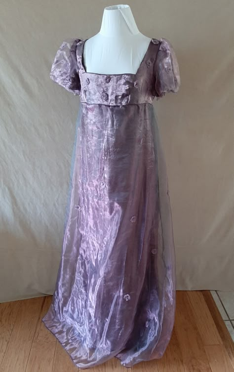 Purple Regency Gown, Lottie Core, 1800s Gown, Bridgerton Clothes, Bridgerton Fashion, 1850s Dress, Gown Aesthetic, Regency Core, Bridgerton Dresses