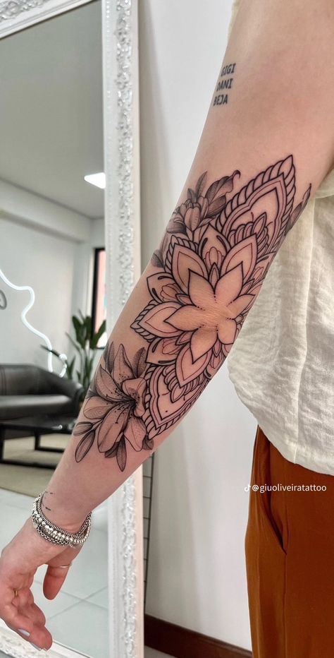 Back Of Arm Mandala Tattoo, Tattoos To Go Around Other Tattoos, Random Tattoos On Arm, Top Arm Tattoo Women Half Sleeves, Big Patchwork Tattoo Sleeve, Inside Arm Tattoos For Women Sleeve, Mandala Tattoo On Elbow, Filler Tattoo Ideas Gap Women Sleeve, Feminine Elbow Tattoo