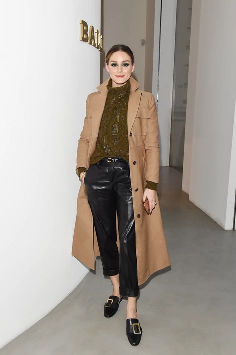 Olivia Palermo's Fashion Week Street Style Fall 2019 | POPSUGAR Fashion Olivia Palermo Winter, Olivia Palermo Outfit, Estilo Olivia Palermo, Pijamas Women, Olivia Palermo Lookbook, Olivia Palermo Style, Black Leather Pants, Popsugar Fashion, Looks Street Style