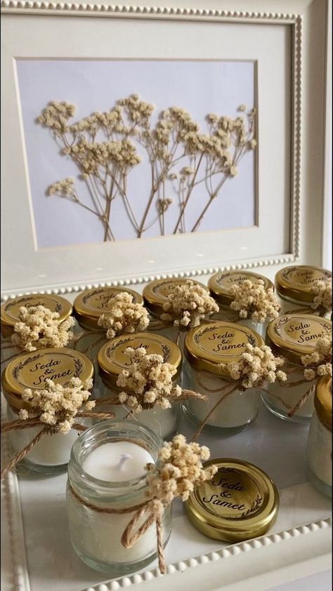 Wedding Favors! Cheap wedding favor ideas that your guests will love! Find ideas from DIY, cheap, creative, unique, inexpensive, elegant, classy, useful and more. Pick a wedding shower favor idea for guests that they will be happy to take home. Amazing favor ideas for any theme wedding you want to give your guests a Cheap gift to take home. Find the best Cheap wedding favor ideas now! ... less ... less ... less Cheap Wedding Favor Ideas, Wedding Doorgift, Koozie Wedding Favors, Soya Mumu, Wedding Favors And Gifts, Creative Wedding Gifts, Elegant Wedding Favors, Cheap Gift, Gifts For Guests