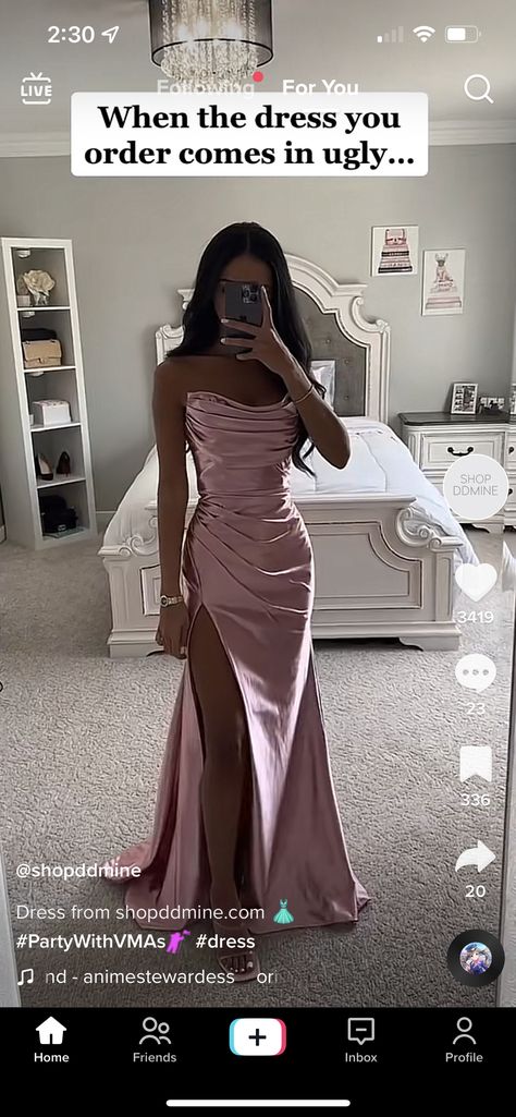 Ball Dresses Aesthetic, Haljine Za Krizmu, Prom Dresses For Blondes, Grad Dresses Grade 8, Senior Dresses, Wedding Guest Dress Short, Dream Quinceanera, Grade 8 Grad Dresses, Prom Things