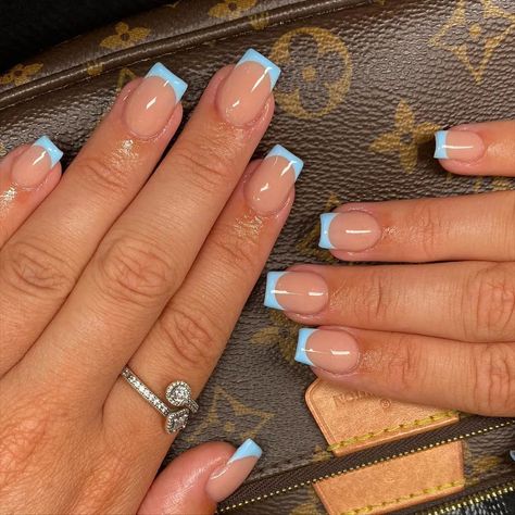 Elegant Short Gel Nail Designs, Sky Blue French Tip, Jamaica Nails, Blue French Tip, Short French Nails, Girly Acrylic, Baby Blue Nails, Blue Acrylic Nails, Easy Nails