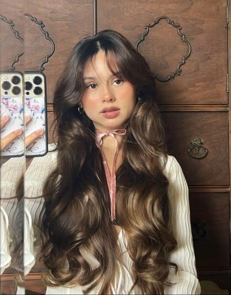 Peinados Fáciles Para Cabello Corto, Long Brown Hair, Beautiful Long Hair, Dream Hair, Aesthetic Hair, Gorgeous Hair, Hair Day, Pretty Hairstyles, Wavy Hair