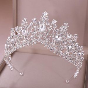 Princess Crown Tattoos, Quinceanera Crowns, Rose Gold Quinceanera Dresses, Quince Crowns, Quince Crown, Princess Crown Cake, Rose Gold Quinceanera, Purple Quince, Quinceanera Tiaras