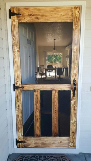 25 different ways to build yourself a new screen door or upcycle an old one. Great DIY screen door ideas to inspire your creativity. Diy Screen Door, Diy Screen, Screen Doors, Design Websites, Decor Guide, Diy Interior, Screen Door, Door Ideas, Woodworking Projects Diy