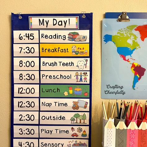 Stay organized and plan each day with your children using these fun Visual Schedule Cards! Perfect for homeschooling, virtual learning, in the classroom and for little ones learning about their day. Kindergarten Schedule, Classroom Schedule Cards, Daily Schedule Cards, Picture Schedule, Transition Activities, Classroom Schedule, Preschool Schedule, Diy Preschool, Toddler Schedule