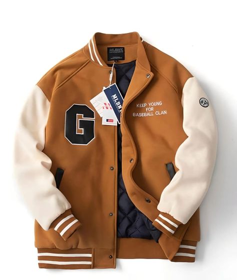 Fashionable patchwork Baseball Varsity jacket for men "𝗠𝗮𝗻𝘂𝗳𝗮𝗰𝘁𝘂𝗿𝗲𝗿 𝗮𝗻𝗱 𝗲𝘅𝗽𝗼𝗿𝘁𝗲𝗿" 𝐖𝐞 𝐩𝐫𝐨𝐯𝐢𝐝𝐞 𝐭𝐡𝐞 𝐟𝐚𝐜𝐢𝐥𝐢𝐭𝐲 𝐨𝐟 𝐟𝐮𝐥𝐥 𝐜𝐮𝐬𝐭𝐨𝐦𝐢𝐳𝐚𝐭𝐢𝐨𝐧 𝐚𝐧𝐝 𝐩𝐞𝐫𝐬𝐨𝐧𝐚𝐥𝐢𝐳𝐚𝐭𝐢𝐨𝐧 𝐰𝐢𝐭𝐡 𝐧𝐨 𝐜𝐨𝐦𝐩𝐫𝐨𝐦𝐢𝐬𝐞 𝐨𝐧 𝐬𝐭𝐢𝐭𝐜𝐡𝐢𝐧𝐠 𝐚𝐧𝐝 𝐟𝐚𝐛𝐫𝐢𝐜 𝐪𝐮𝐚𝐥𝐢𝐭𝐲. • 𝐀𝐯𝐚𝐢𝐥𝐚𝐛𝐥𝐞 𝐢𝐧 𝐚𝐥𝐥 𝐜𝐨𝐥𝐨𝐫 𝐚𝐧𝐝 𝐜𝐮𝐬𝐭𝐨𝐦 𝐬𝐢𝐳𝐞𝐬. • 𝐋𝐨𝐰 𝐌𝐎𝐐. • 𝐘𝐨𝐮𝐫 𝐨𝐰𝐧 𝐩𝐫𝐢𝐯𝐚𝐭𝐞 𝐥𝐚𝐛𝐞𝐥, 𝐥𝐨𝐠𝐨 & 𝐭𝐚𝐠𝐬. • 𝐒𝐞𝐜𝐮𝐫𝐞 𝐩𝐚𝐲𝐦𝐞𝐧𝐭. • 𝐅𝐚𝐬𝐭 𝐩𝐫𝐨𝐜𝐞𝐬𝐬𝐢𝐧𝐠 𝐚𝐧𝐝 𝐝𝐞𝐥𝐢𝐯𝐞𝐫𝐲. 📥 𝐃𝐌 𝐟𝐨𝐫 𝐦𝐨𝐫𝐞 𝐝𝐞𝐭𝐚𝐢𝐥𝐬. 𝐄𝐦𝐚𝐢𝐥: 📩 𝐰𝐞𝐚𝐫𝐧𝐞𝐱𝐱𝐞𝐧𝐭𝐞𝐫𝐩𝐫𝐢𝐬𝐞𝐬@𝐠𝐦𝐚𝐢𝐥.𝐜𝐨𝐦 𝐖𝐡𝐚𝐭𝐬𝐚𝐩𝐩: 📲 +𝟗𝟐-𝟑𝟏𝟔-𝟕𝟐 𝟐𝟎 𝟎𝟗𝟔 𝐖𝐞𝐛𝐬𝐢𝐭𝐞: 🌐 𝐡𝐭𝐭𝐩𝐬://𝐰𝐞𝐚𝐫𝐧𝐞𝐱𝐱𝐞𝐧𝐭𝐞𝐫𝐩𝐫𝐢𝐬? Baseball Jacket Outfit, College Casual, Jeans Grunge, College Jackets, Baseball Varsity Jacket, Future Clothes, Fashion Suits For Men, Men Fashion Casual Outfits, Baseball Jacket