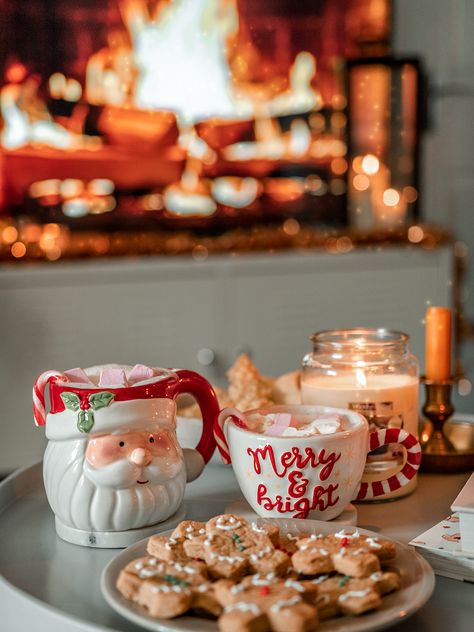 Christmas Dreaming, Cosy Christmas, Christmas Feeling, Christmas Inspo, Warm Christmas, Christmas Wonderland, Noel Christmas, Christmas Mood, Christmas Love