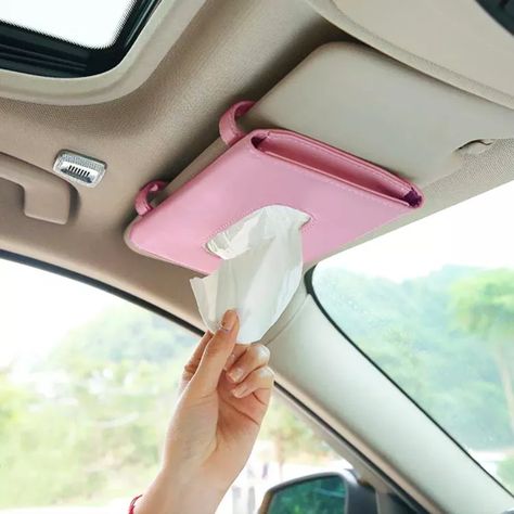 Car Pink Interior Decor, Cute Car Trash Can, Cute Car Excessories, Heart Car Accessories, Pink Interior Car Accessories, Car Decorations Interior Pink, Cute Car Interior Accessories, Car Backseat Aesthetic, Cute Car Decorations Interior