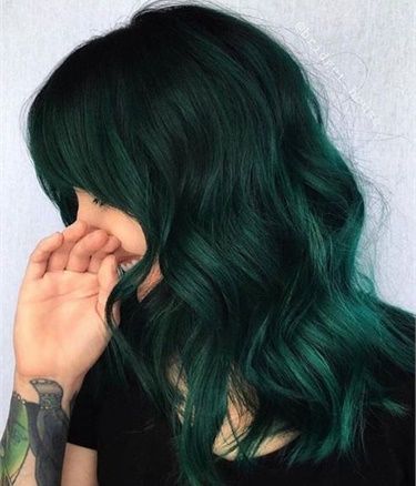 How to Make Bobby Pins Your New Favorite Accessory - Hairstyling & Updos - Modern Salon Week Inspiration, Dark Green Hair, Hair Color For Women, Ombre Hair Color, Dye My Hair, Hair Dye Colors, Hair Inspo Color, Modern Salon, Cool Hair Color