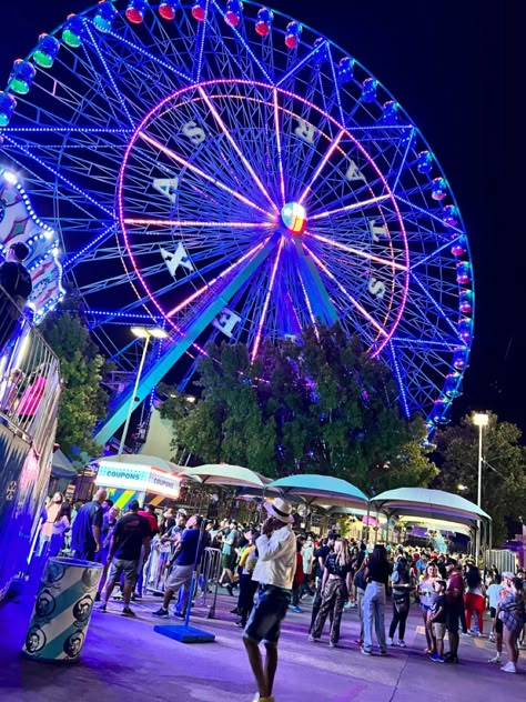 Dallas State Fair, Texas State Fair Aesthetic, Theme Park Background, State Fair Texas, Dallas Texas Aesthetic, Fair Park Dallas, Dallas Nightlife, Texas Fair, October Mood Board