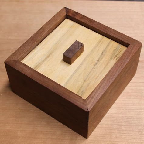 Wooden Box Ideas, Wood Puzzle Box, Wooden Box Diy, Small Wood Box, Box Hacks, Wooden Puzzle Box, Wooden Box Designs, Escape Room Puzzles, Table Saw Jigs