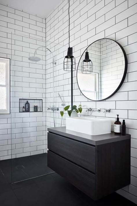 Australian seaside cottage gets a refreshing contemporary overhaul Bilik Air, Timber Vanity, White Subway Tiles, Bad Inspiration, Brick Walls, Bathroom Renos, Bathroom Inspo, New Bathroom, Round Mirror