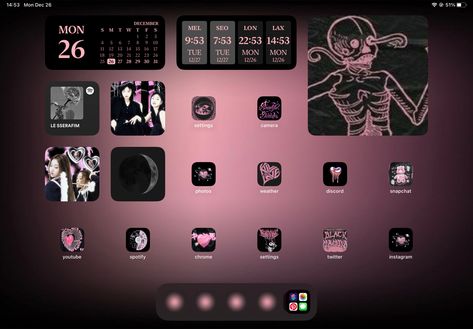 Black And Pink Homescreen, Pink Ipad Homescreen, Pink Homescreen Layout, Ipad Homescreen Layout, Pink Homescreen, Computer Theme, Pink Wallpaper Laptop, Iphone Wallpaper Violet, Ipad Lockscreen