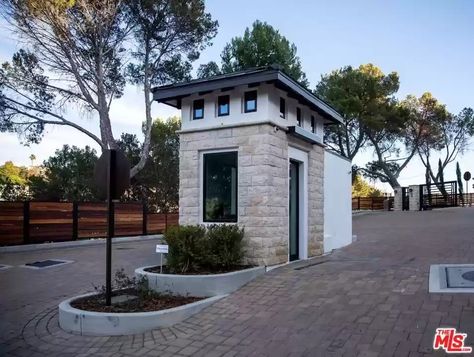 Security Guard House, Fire Sprinklers, Caesarstone Countertop, Contemporary Mediterranean, Guard House, Living Room Balcony, Pacific Palisades, Bar Room, Level Homes