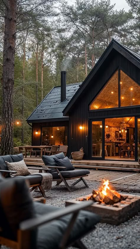 3D Rendering Studio | Architectural and Product visualization Moderne Have, Black Cabin, Product Visualization, Cabin Exterior, Scandinavian Interior Design, Cabins And Cottages, Modern Cabin, Design Exterior, Forest House