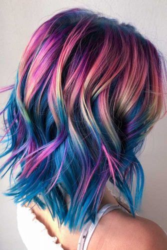 Gray And Vivid Hair, Dark Roots Vivid Hair, Summer Color Hair Ideas For Brunettes, 2023 Womens Hair Color Trends, Prism Highlights Brown Hair, Splitdye Hair Short, Summer Color Hair Ideas, Summer Vivid Hair Color, Pastel Dyed Hair