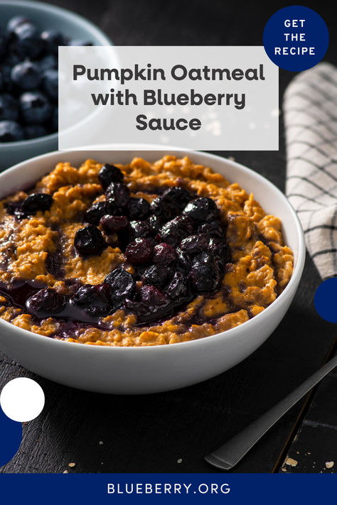 If you’re looking for cozy comfort in a bowl, look no further than Pumpkin Oatmeal with Blueberry Sauce. The pumpkin and cinnamon bring a creamy warmth to the dish, but the real secret ingredient is the boost of blue. Frozen blueberries sautéed with butter and maple syrup create a tasty, sweet-tart topping that will make your morning. It’s a healthy breakfast that feels more like an indulgent treat. Breakfast Overnight Oats, Prune Recipes, Autumn Foods, Blue Zones Recipes, Breakfast Overnight, Overnight Recipes, Happy Thanksgiving Everyone, Oat Recipes Healthy, Breakfast Cookies Healthy