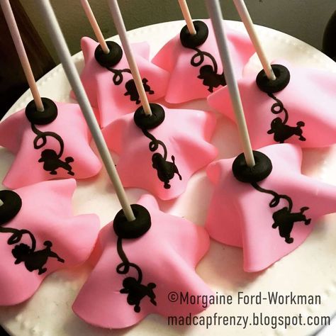 Nifty 50s New Years | CatchMyParty.com 50s Party Ideas, 50s Party Decorations, 1950s Sock Hop, 50s Birthday, Grandmas Birthday, 50s Theme Parties, Diy Cake Pops, 70th Birthday Ideas, Sock Hop Party