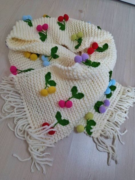 Crochet Scarf Patterns - Crochet Scarves - Crochet Head Scarf -  Crochet Patterns - Crochet Projects Crochet Head Scarf, Tassel Christmas, Handmade Wool Scarf, Diy Crochet Flowers, Super Scarf, Crochet Applique Patterns Free, Crochet Scarf Patterns, Crochet Neck Warmer, Crochet Table Runner Pattern