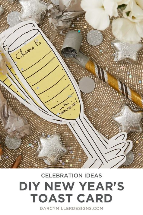 New Years Place Cards, New Years Eve Cricut Ideas, New Years Paper Crafts, New Year At Home Ideas, New Years Party Ideas At Home Friends, New Years Friends Party, New Year Eve Activities, New Year Party Ideas At Home, New Year’s Party