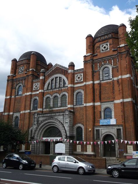 Memorial Baptist Church, Plaistow Plaistow London, Southern Baptist Church, Highgate Cemetery London, Peterborough Cathedral, Christ Church Oxford, Church Of England, Greater London, London Pubs, Baptist Church