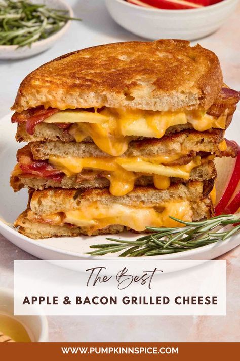 Apple and Bacon Grilled Cheese Tomato Bacon Grilled Cheese, Loaded Grilled Cheese, Apple Grilled Cheese Sandwich, Healthy Grilled Sandwiches, Fall Panini, Bacon Sandwiches, Grilled Sandwich Recipes, Bacon Sandwich Recipes, Bacon Grilled Cheese Sandwich