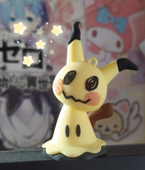 Clay Pokemon Easy, Clay Ideas Pokemon, Pokemon Diy Gifts, Pokemon Clay Figures, Cute Mimikyu, Pokemon Sculpture, Pokemon Clay Art, Anime Clay Ideas, Pokemon Clay