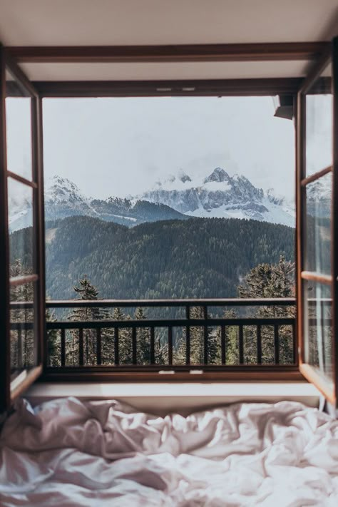 Aesthetic Window View, Window Views, Minimalist Street Style, Adventure Inspiration, South Tyrol, Room With A View, Window View, Cabin Life, Through The Window