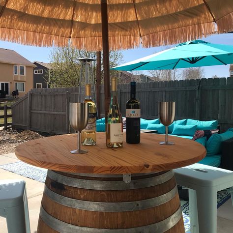 Outdoor Barrel Bar Ideas, Whiskey Barrel Table Diy, Barrel Bar Ideas, Barrel Table Diy, Outside Area Ideas, Open Space Ideas, Poolside Table, Whiskey Table, Outdoor Table Ideas