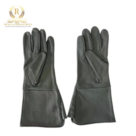 Premium Leather Gauntlet Gloves

Crafted from durable leather, these gloves feature long cuffs for style and protection. for medieval reenactments.

📧 Contact us today: realtaindustries852@gmail.com
Follow us for updates, new collections, and a glimpse in journey of perfection! Leather Gauntlet, Gauntlet Gloves, Leather Products, Follow Us, Gloves, Cuff, Leather