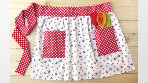 Easy Apron Pattern, Half Apron Patterns, Free Apron Pattern, Easy Apron, Apron Pattern Free, Apron Tutorial, Diy Apron, Apron Patterns, Apron Sewing