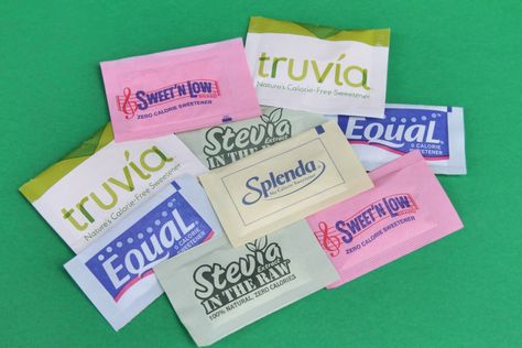 Sweeter than Sugar: All About Artificial Sweeteners and Sugar Substitutes Studying Food, Diet Soda, Stevia Extract, Artificial Sweeteners, Sugary Food, Sugar Substitute, Artificial Sweetener, Natural Sugar, Health Risks