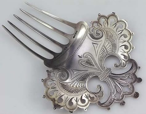 Dominick and Haff Antique Sterling Silver Hair Comb Antique Hair Combs, Silver Hair Comb, Vintage Hair Combs, Vintage Hair Accessories, Hair Adornments, Hair Decorations, Vintage Hair, Hair Combs, Hair Sticks