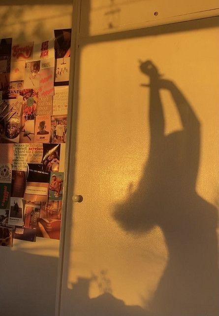 Lucy + Core + Aesthetic, Dancing In My Room, European Lifestyle, Spotify Playlist Cover, Silhouette Girl, Dance Aesthetic, Music Cover Photos, Playlist Covers Photos, Shadow Silhouette