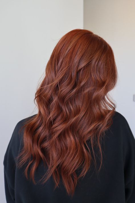 Warm Red Hair, Hair For Fall, Copper Brown Hair, Copper Hair Dark, Copper Red Hair, Strawberry Blonde Hair Color, Red Hair Inspo, Ginger Hair Color, Red Brown Hair